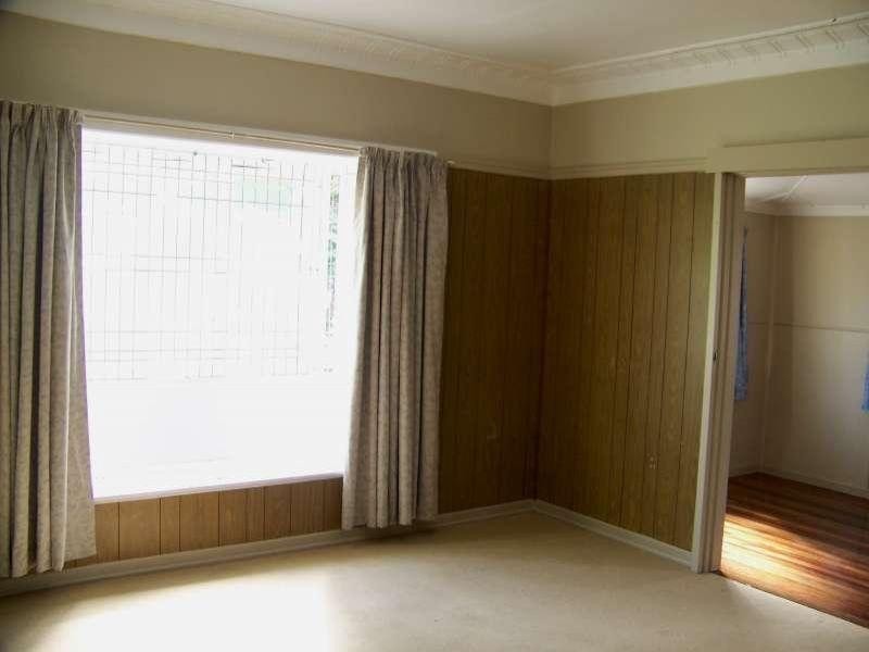 33 Bega Street, Grange QLD 4051