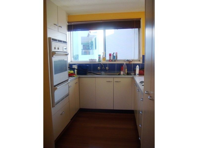 4/5 Rose Street, Southport QLD 4215