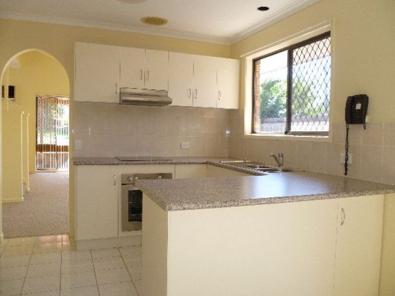 4 Sundew Street, Sunnybank QLD 4109