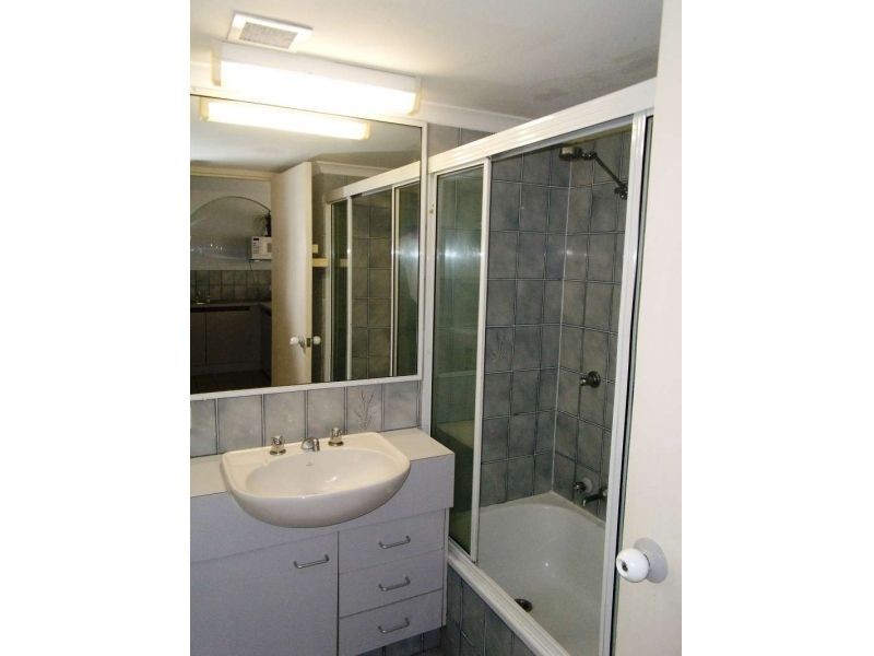 12/17 Genoa Street, Surfers Paradise QLD 4217