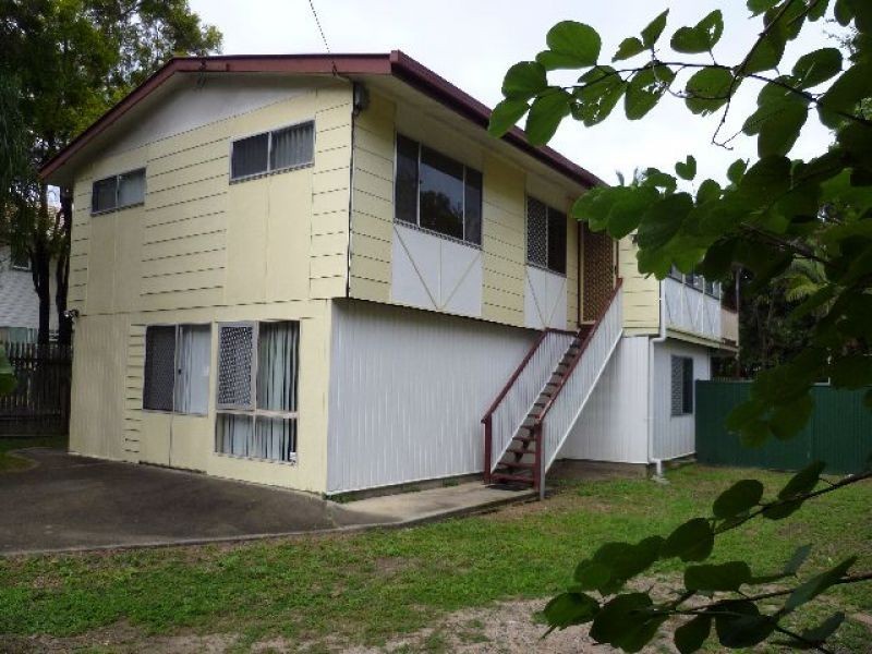 39 Middle Street, Coopers Plains QLD 4108