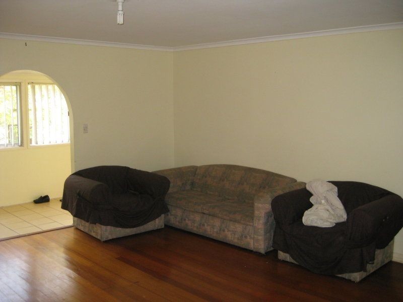 39 Middle Street, Coopers Plains QLD 4108