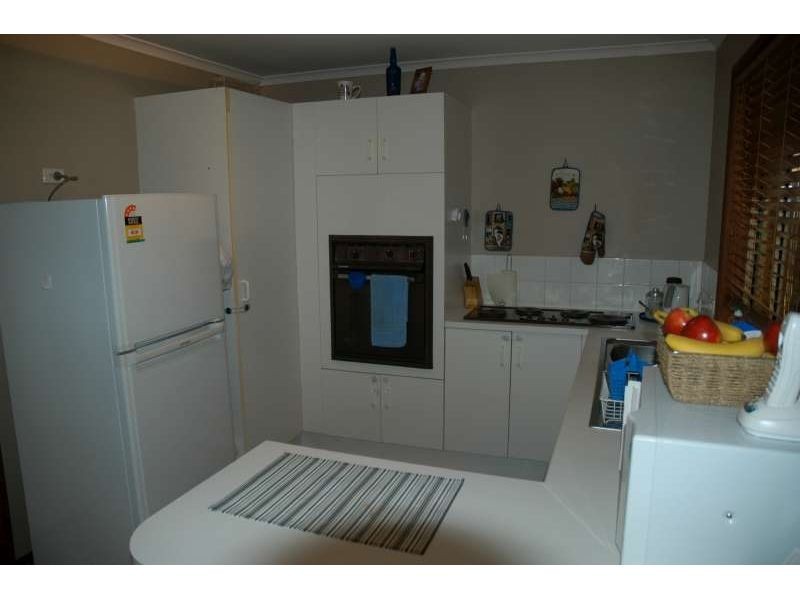 10/11 Kingaroy Avenue, Helensvale QLD 4212