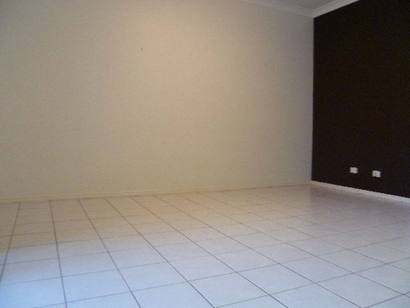 2/17 Tick Street, Mount Gravatt East QLD 4122