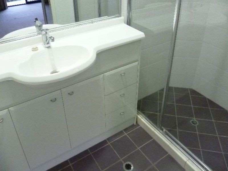 2/17 Tick Street, Mount Gravatt East QLD 4122