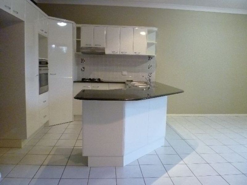 2/17 Tick Street, Mount Gravatt East QLD 4122