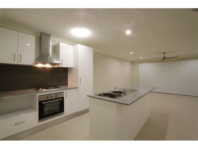 1, 1 Nadia Place (Cnr Lanita Chase) n/a, Morayfield QLD 4506