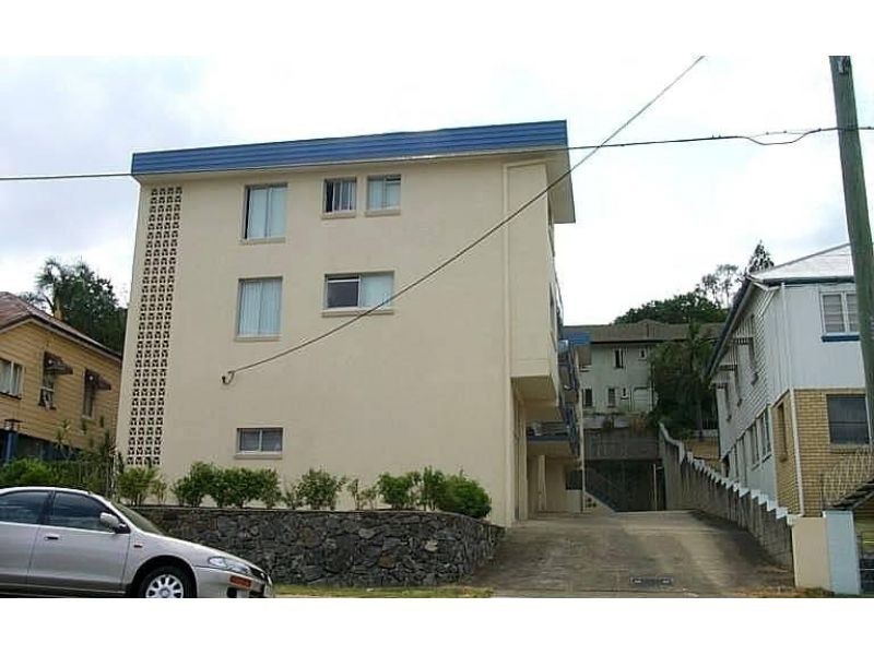 1/15 Cox Road, Windsor QLD 4030