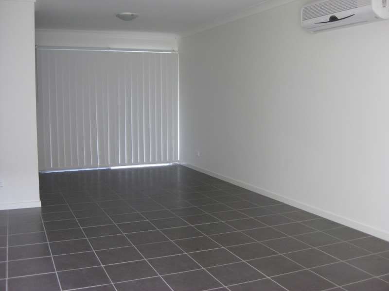 10, 9-15 Claudia Street, Burpengary QLD 4505