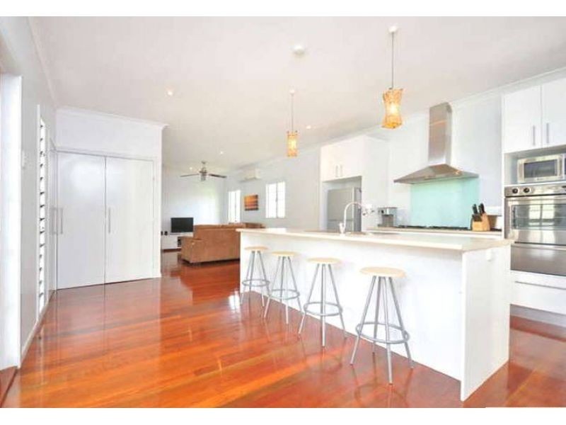 12 Midson Street, Stafford QLD 4053