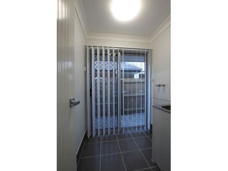 1/5 Gabrielle Court, Kallangur QLD 4503