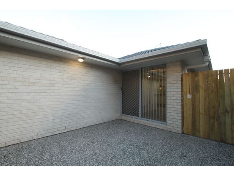 1/5 Gabrielle Court, Kallangur QLD 4503