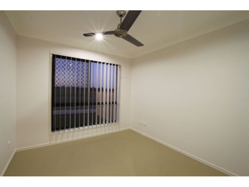 2/52 Cottrill Road, Caboolture QLD 4510