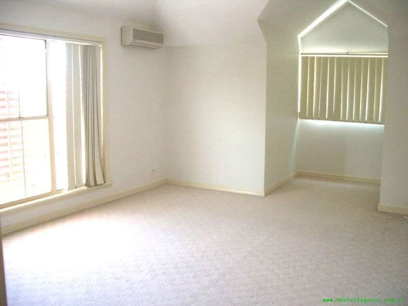 26 Robert Street, Spring Hill QLD 4000