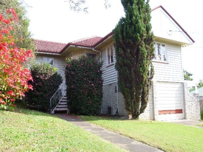 12 Greendale Street, Morningside QLD 4170
