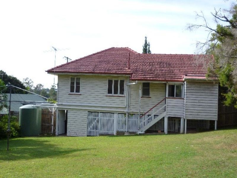 12 Greendale Street, Morningside QLD 4170