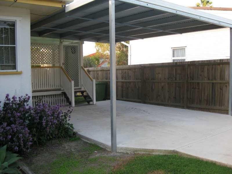 18 Plume Street, Redcliffe QLD 4020