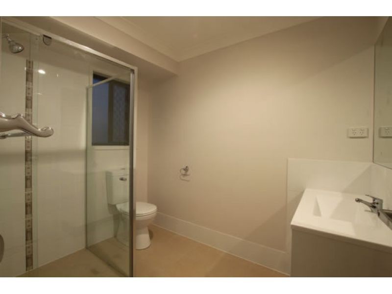 1, 9 Lanita Chase (Cnr Tia Close) n/a, Morayfield QLD 4506