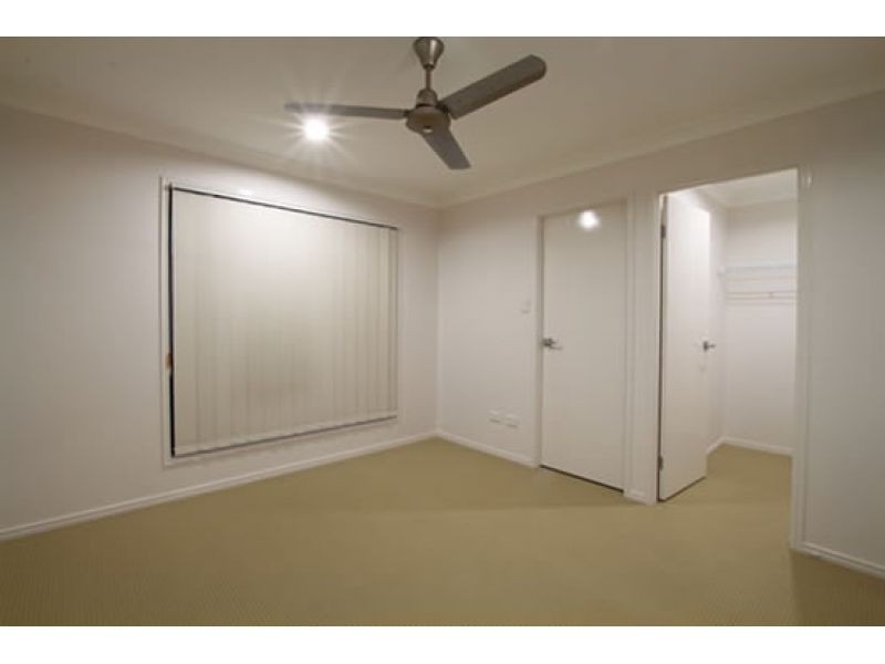 1, 9 Lanita Chase (Cnr Tia Close) n/a, Morayfield QLD 4506