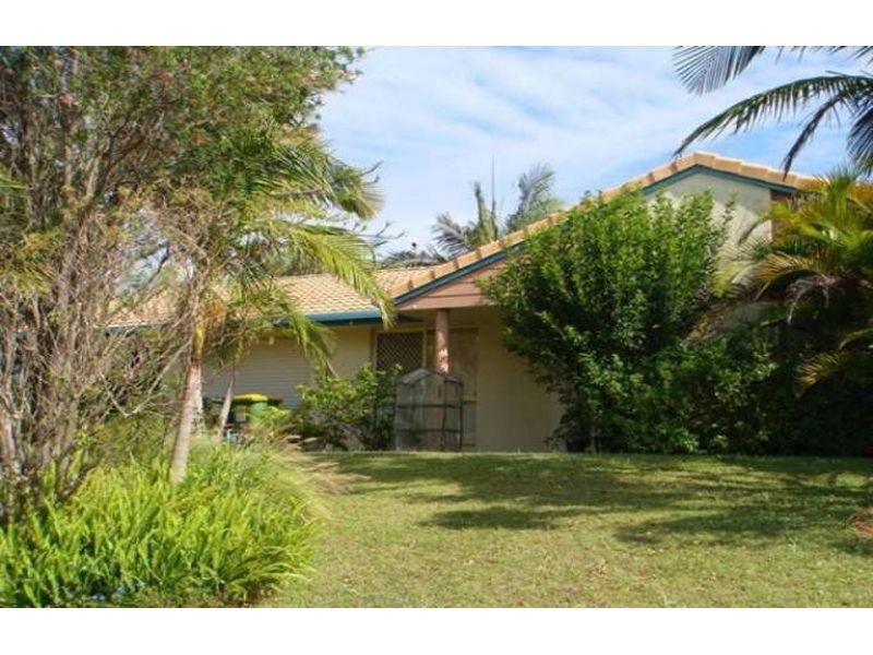 12 Tee Place, Arundel QLD 4214