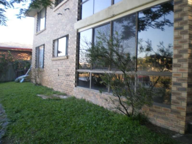 1/109 Bundall Road, Bundall QLD 4217