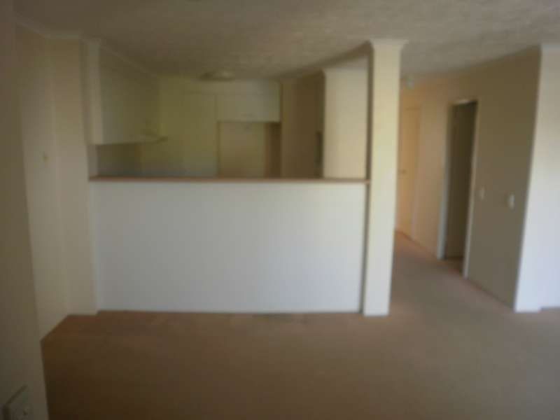 1/85 Petrel Avenue, Mermaid Beach QLD 4218