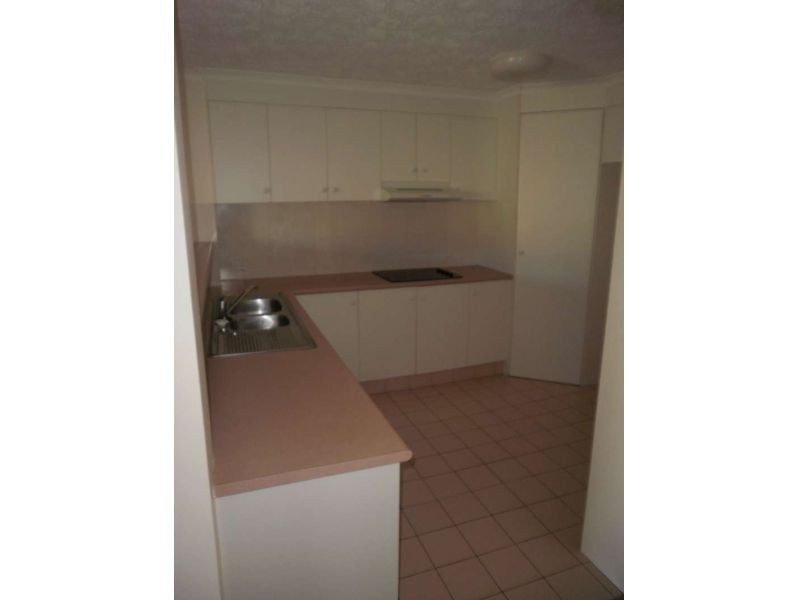 1/85 Petrel Avenue, Mermaid Beach QLD 4218