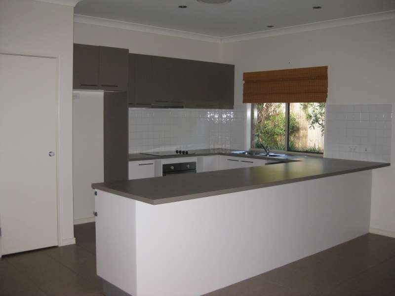 27 Midyim Street, North Lakes QLD 4509