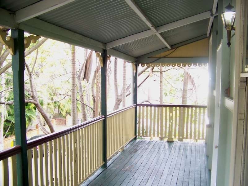 15 Kent Street, Red Hill QLD 4059