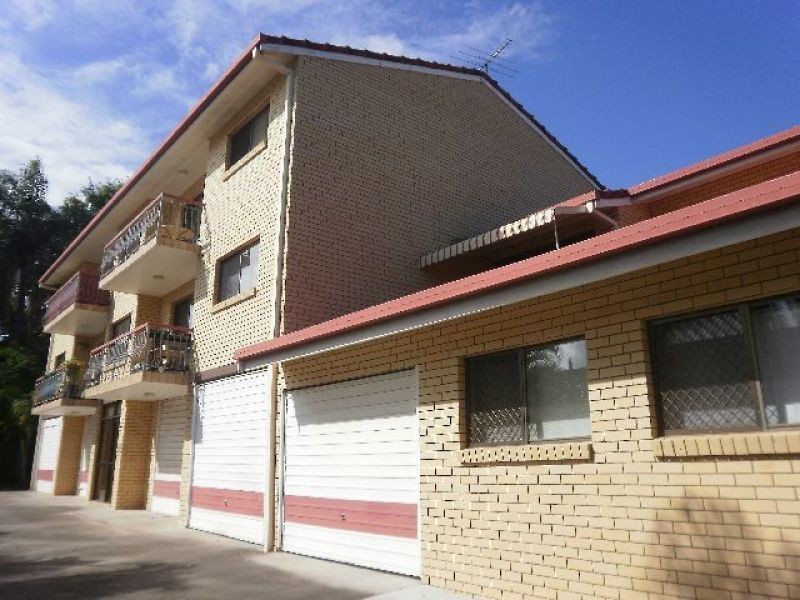 4/66 Henry Street, Greenslopes QLD 4120