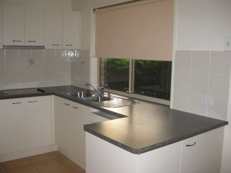 8/9 Harpulia Court, Morayfield QLD 4506