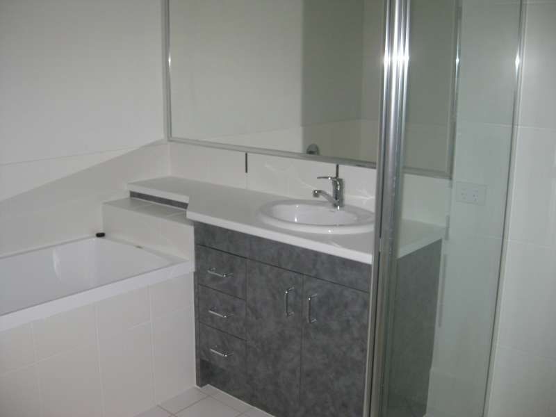 1/17 Bottle Tree Crescent, Mango Hill QLD 4509