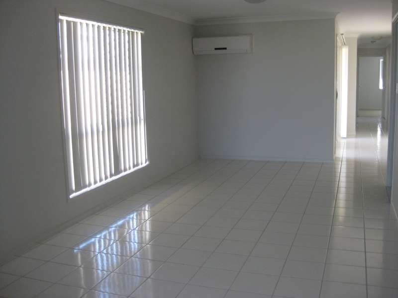 1/17 Bottle Tree Crescent, Mango Hill QLD 4509