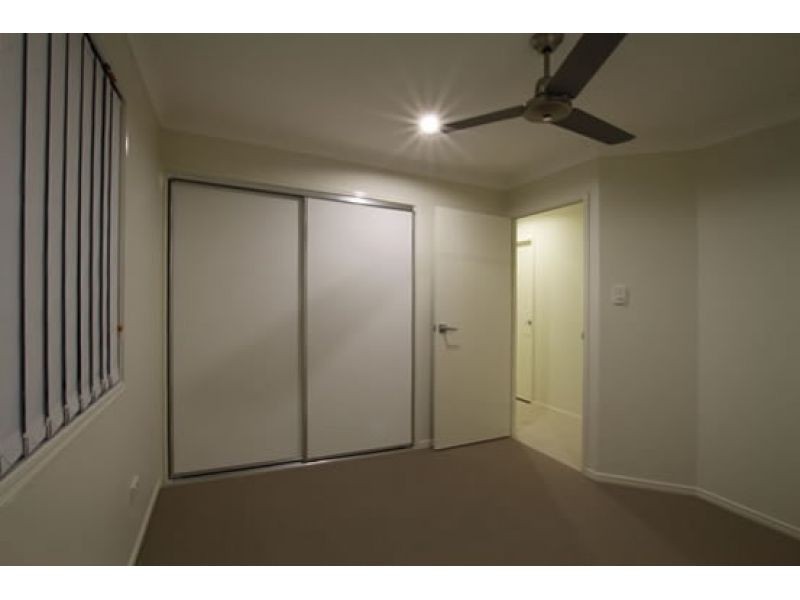 2/10 Homeland Crescent, Warner QLD 4500