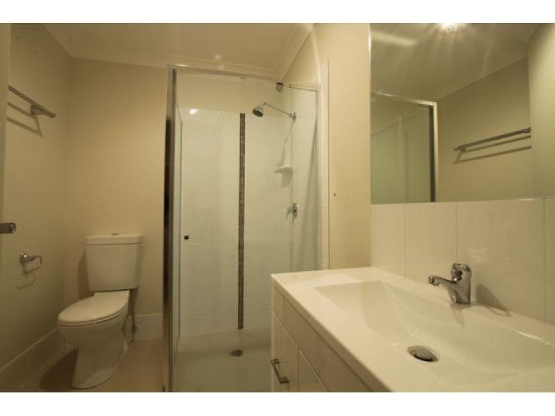 2/10 Homeland Crescent, Warner QLD 4500