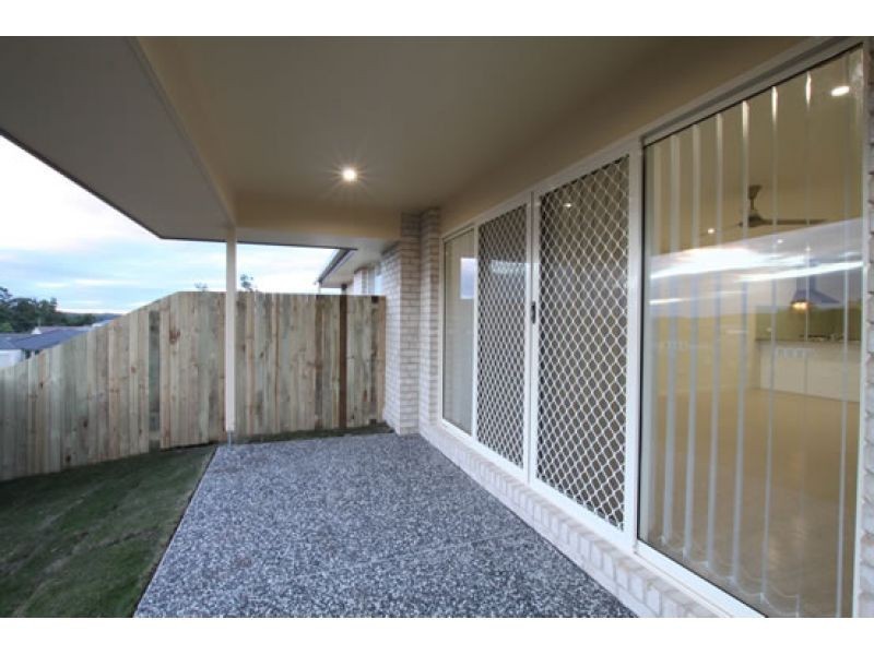 1/10 Homeland Crescent, Warner QLD 4500