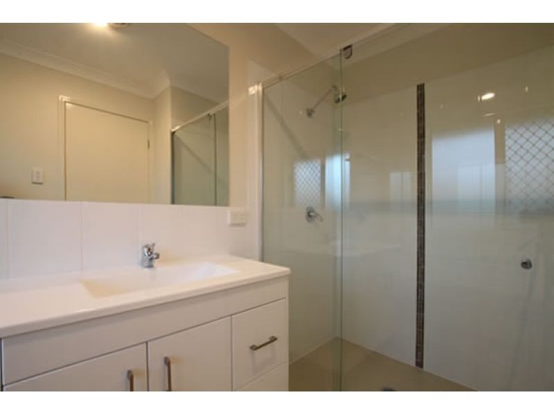 1/10 Homeland Crescent, Warner QLD 4500