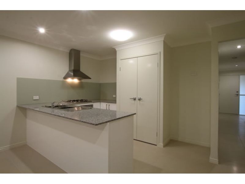 1/10 Homeland Crescent, Warner QLD 4500
