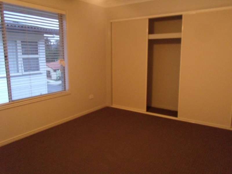 6 Shirley Street, Southport QLD 4215