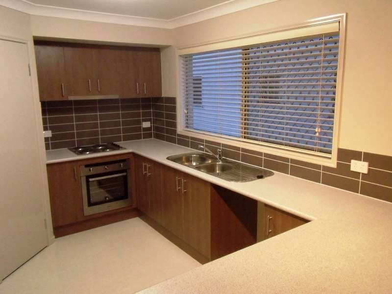 6 Shirley Street, Southport QLD 4215