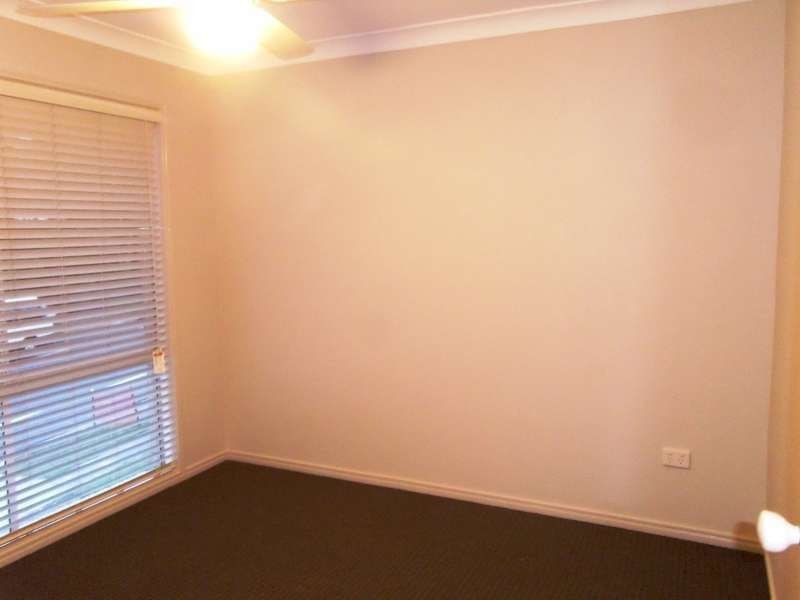 6 Shirley Street, Southport QLD 4215