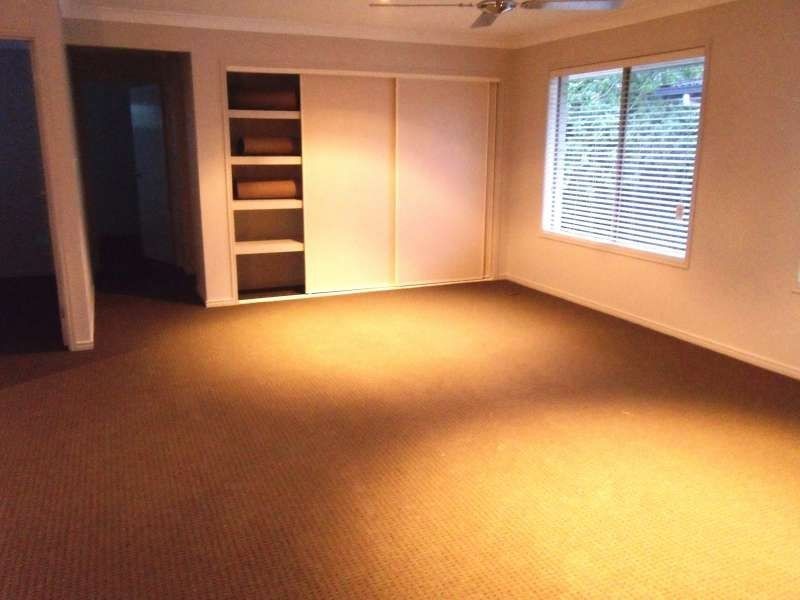 6 Shirley Street, Southport QLD 4215