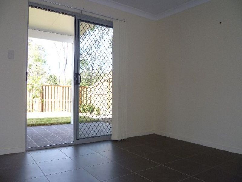 12, 1-11 Emerald Drive, Regents Park QLD 4118