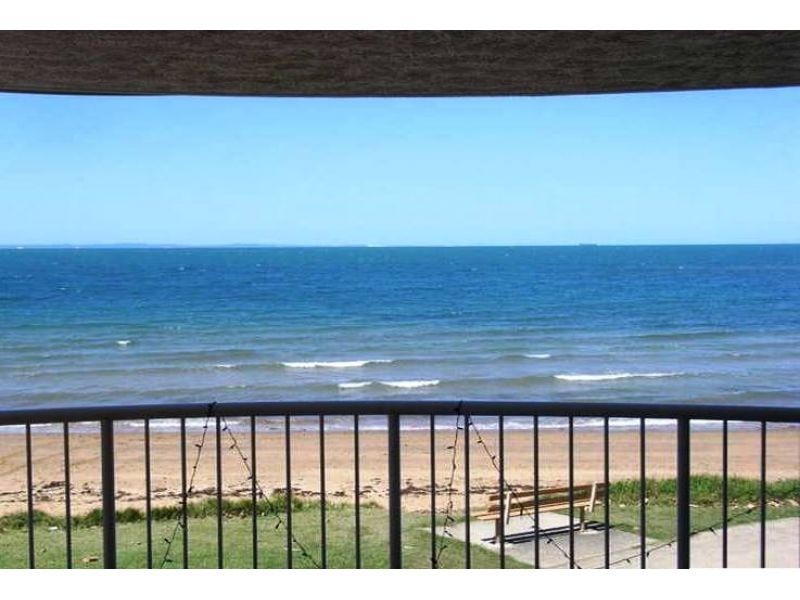 6/98 Prince Edward Parade, Redcliffe QLD 4020