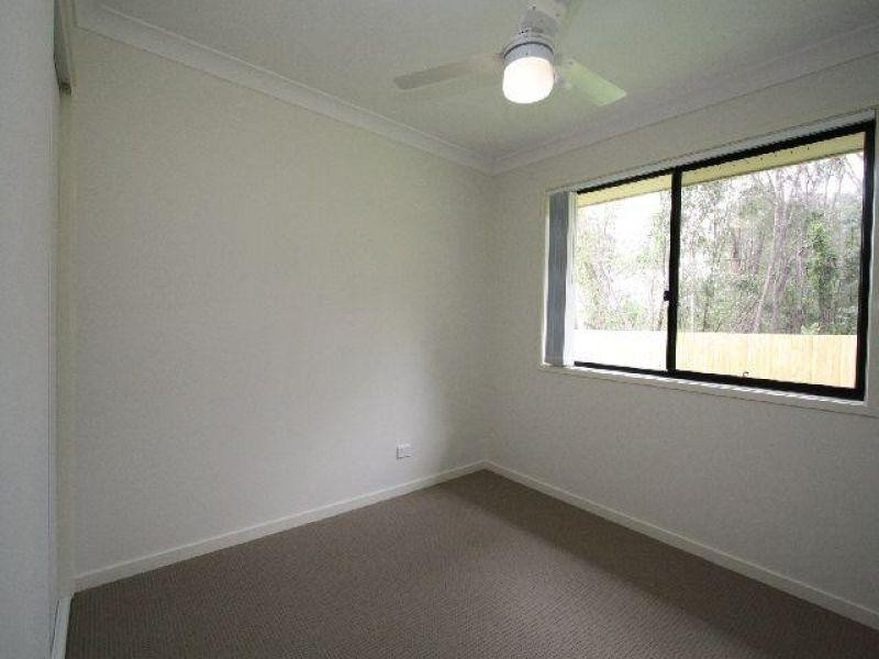 16 Newhaven Street, Marsden QLD 4132