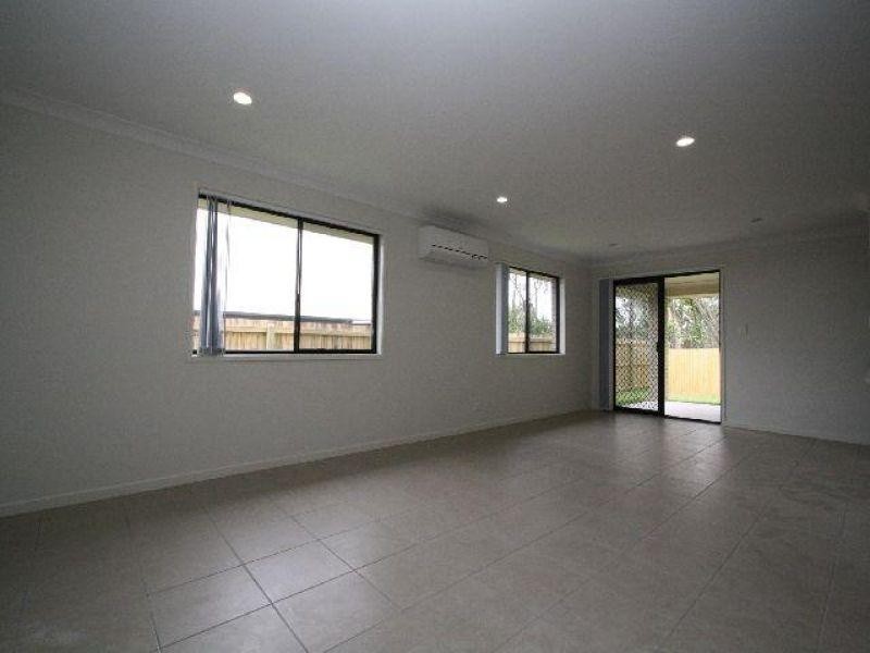 16 Newhaven Street, Marsden QLD 4132