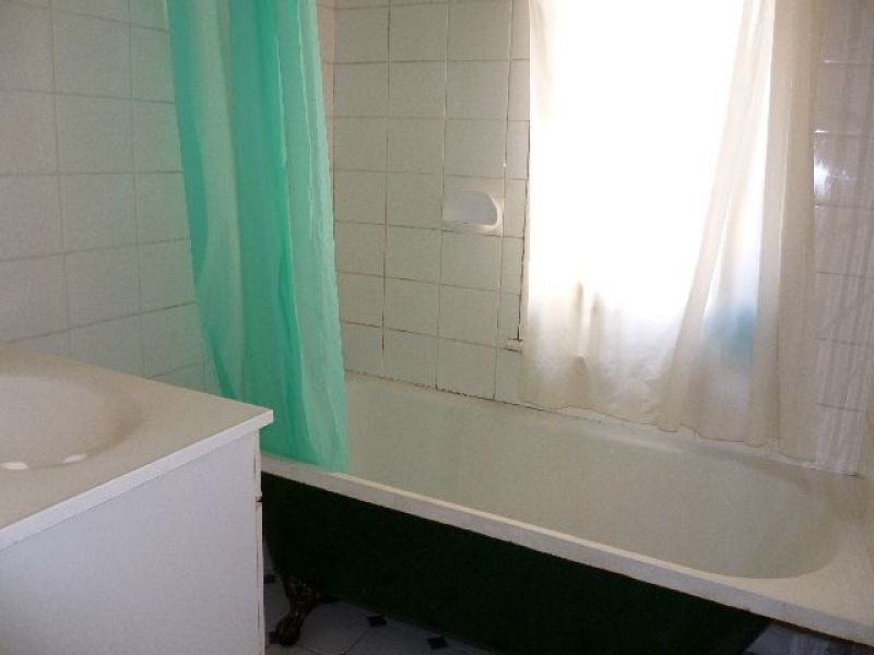 8 Burn Street, Camp Hill QLD 4152