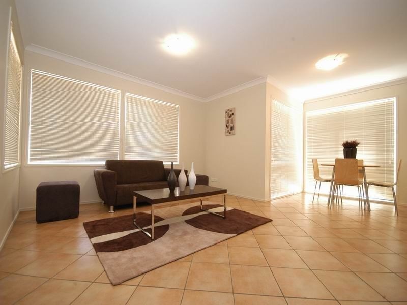 1 Matthau Place, Mcdowall QLD 4053