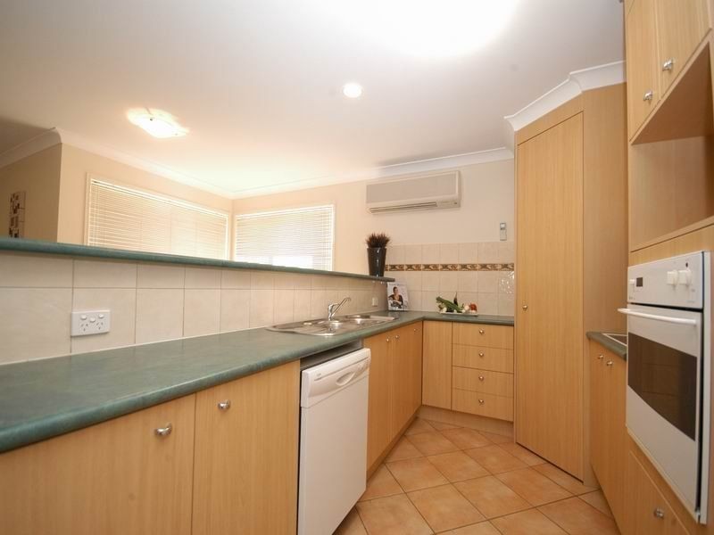 1 Matthau Place, Mcdowall QLD 4053