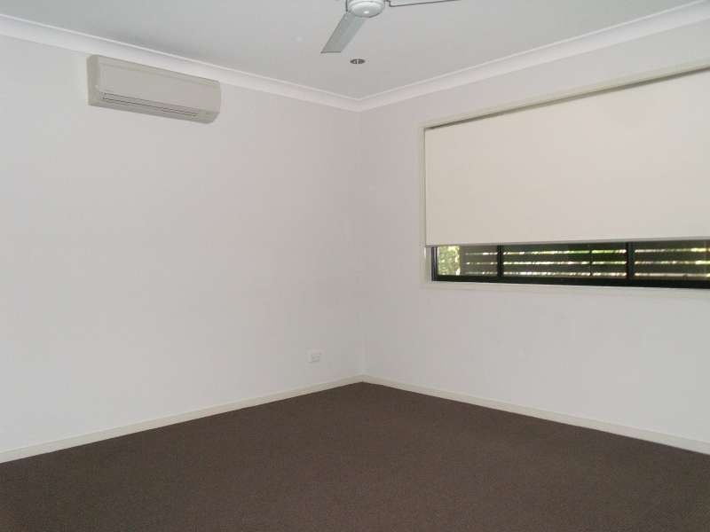 3/35 Harley Street, Labrador QLD 4215